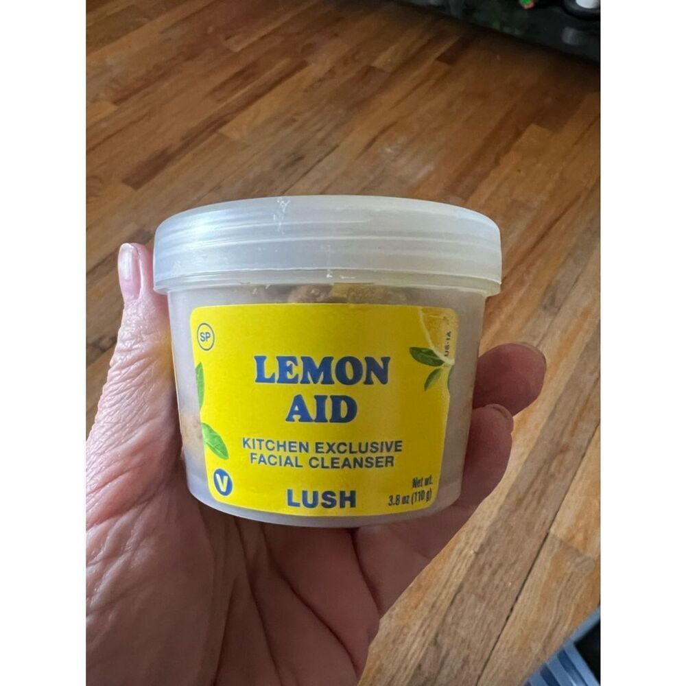 Lush Lemon Aid Facial Cleanser - Kitchen Box Exclusive UNUSED